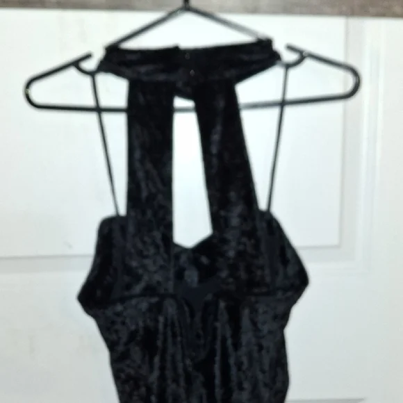 🔥4/$15🔥 - Picture 3 of 3